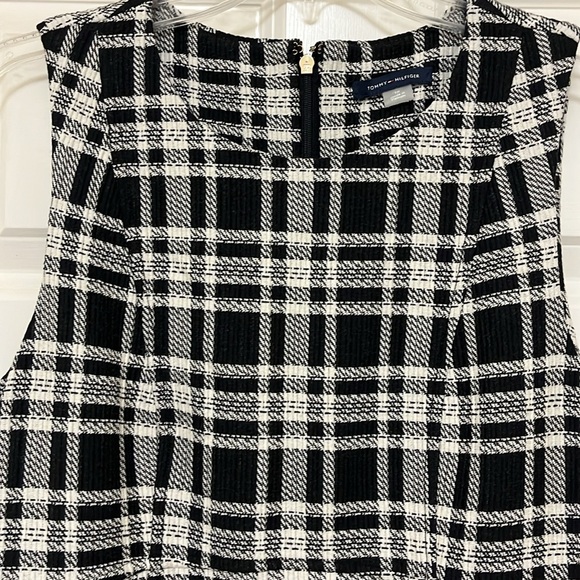 NWT Tommy Hilfiger Black Plaid Dress- Size 10 - Picture 6 of 16